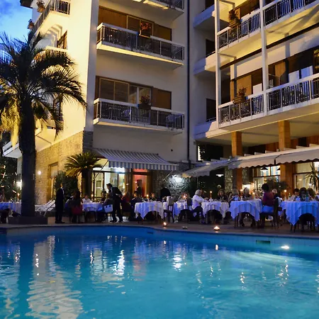 Grand Hotel Tamerici & Principe-3